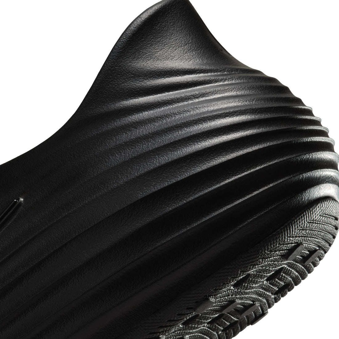 Nike ReactX Rejuven8 (Black/Black/Black)