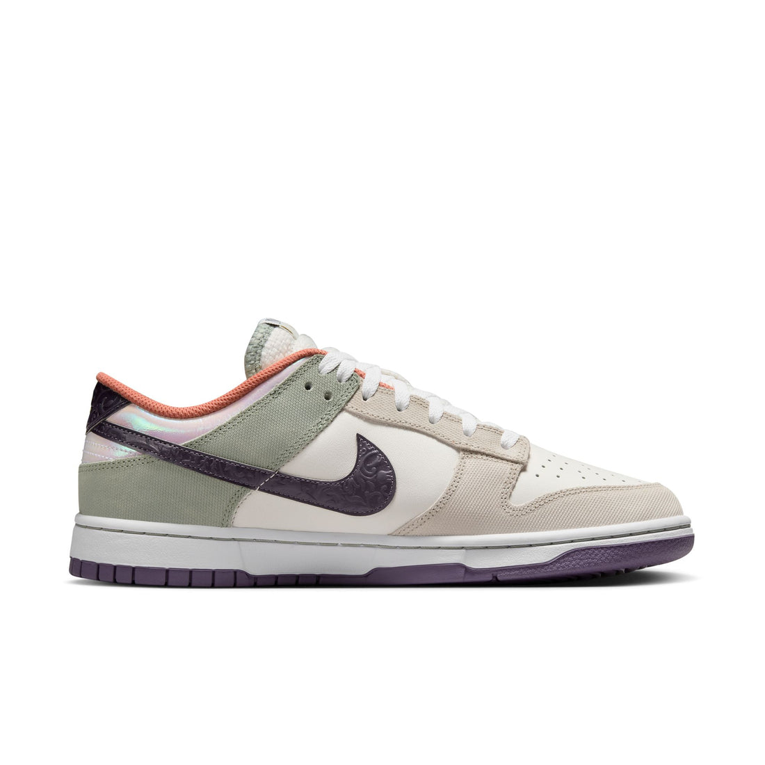 Nike Dunk Low Retro SE (Sail/Gridiron/Light Bone)