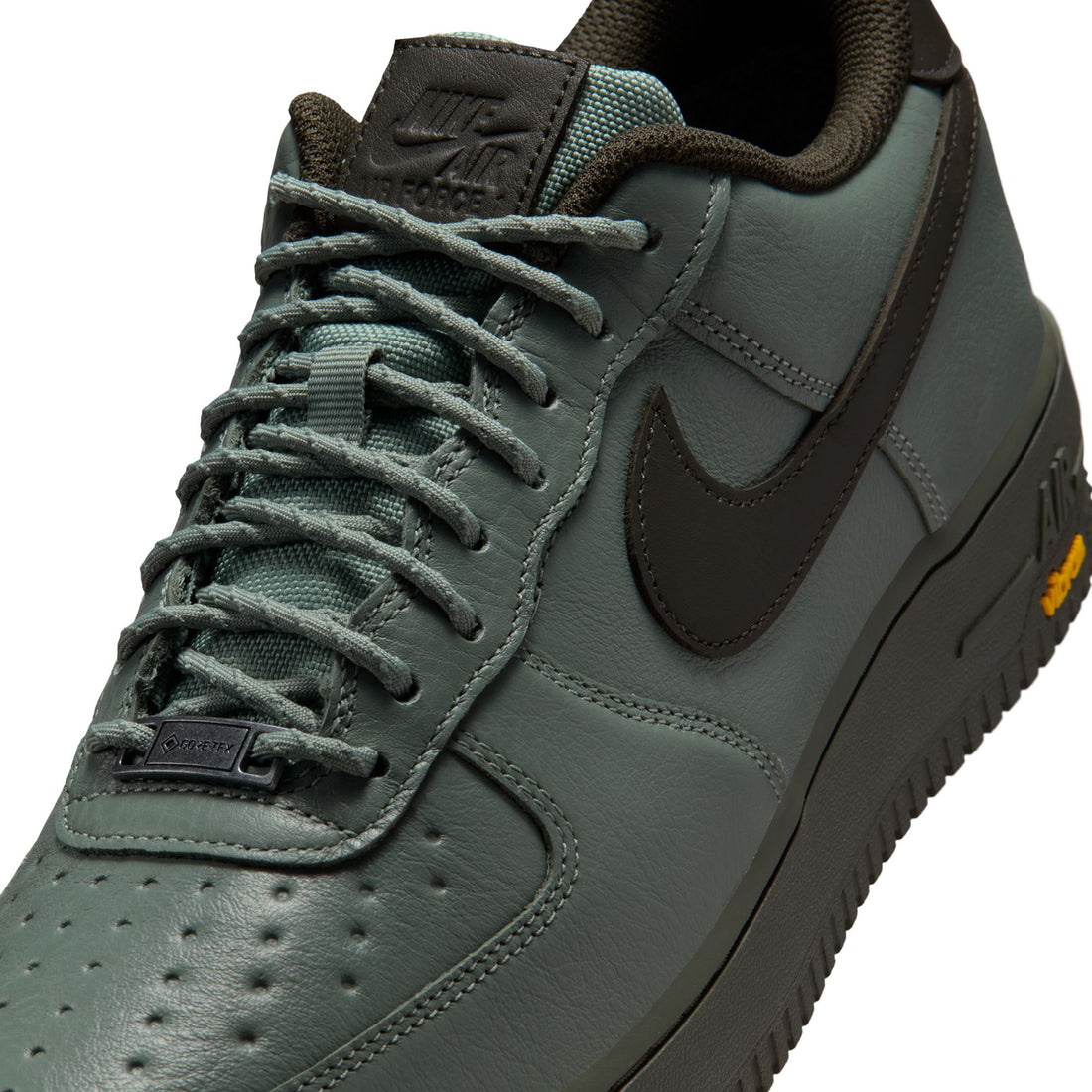 Nike Air Force 1 GORE-TEX Vibram (CLAY GREEN/SEQUOIA-SPEED YELLOW)