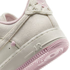 WMNS Air Force 1 '07 (Sail/Sail/Sail/Pink Foam)