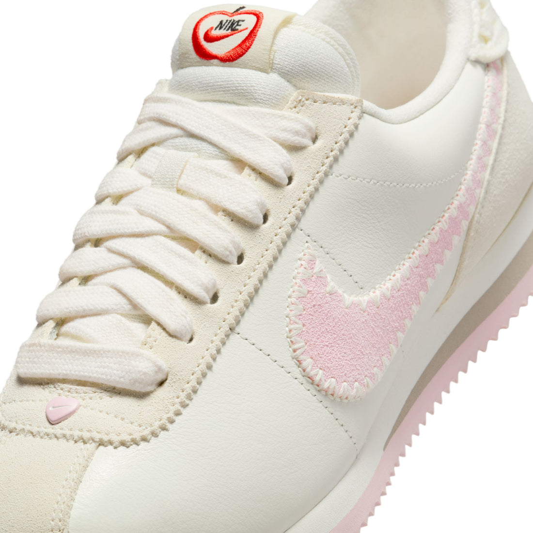 WMNS Nike Cortez(Sail/Pink Foam/Sail)