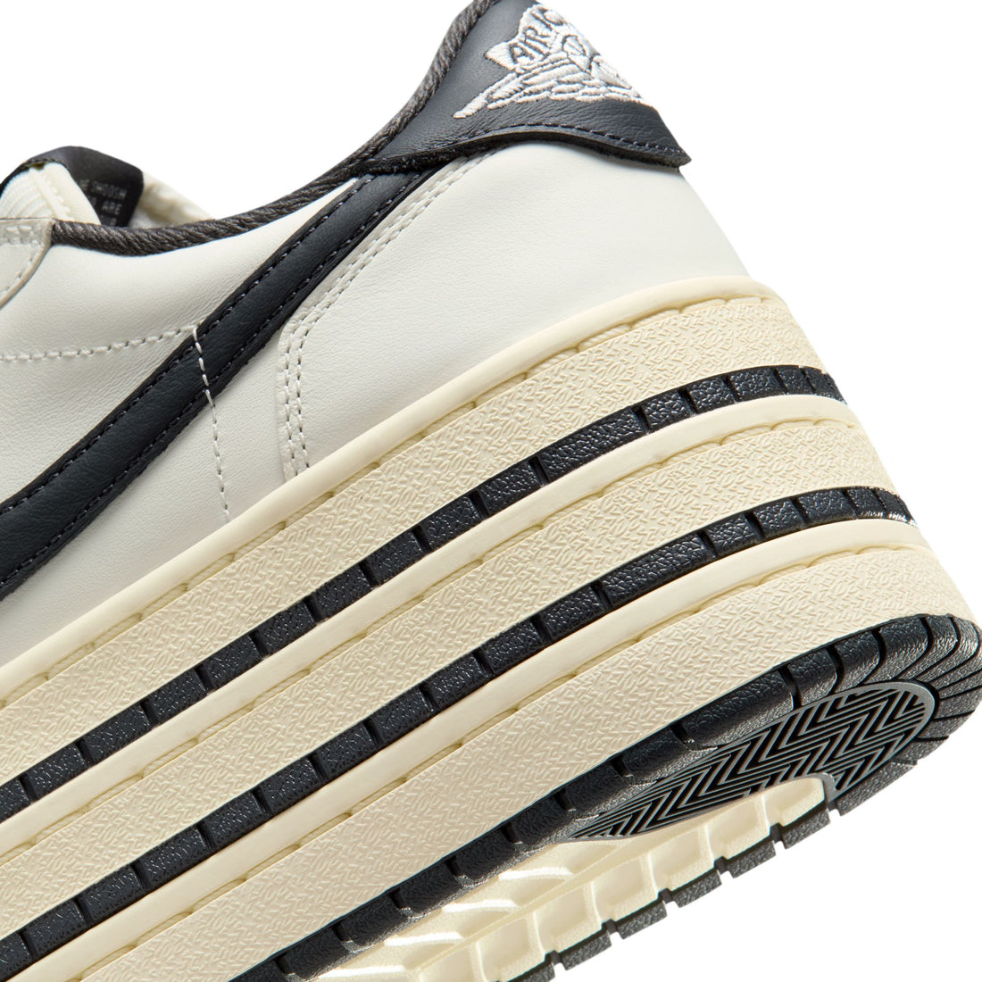 WMNS Air Jordan 1 Triple Stack (Sail/Anthracite/Coconut Milk)