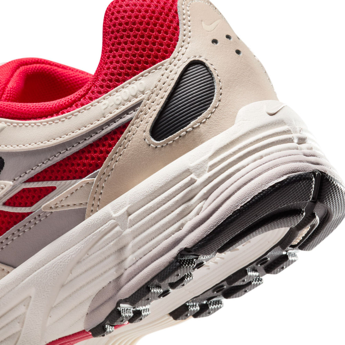 WMNS Nike P-6000 (University Red/Soft Pearl)