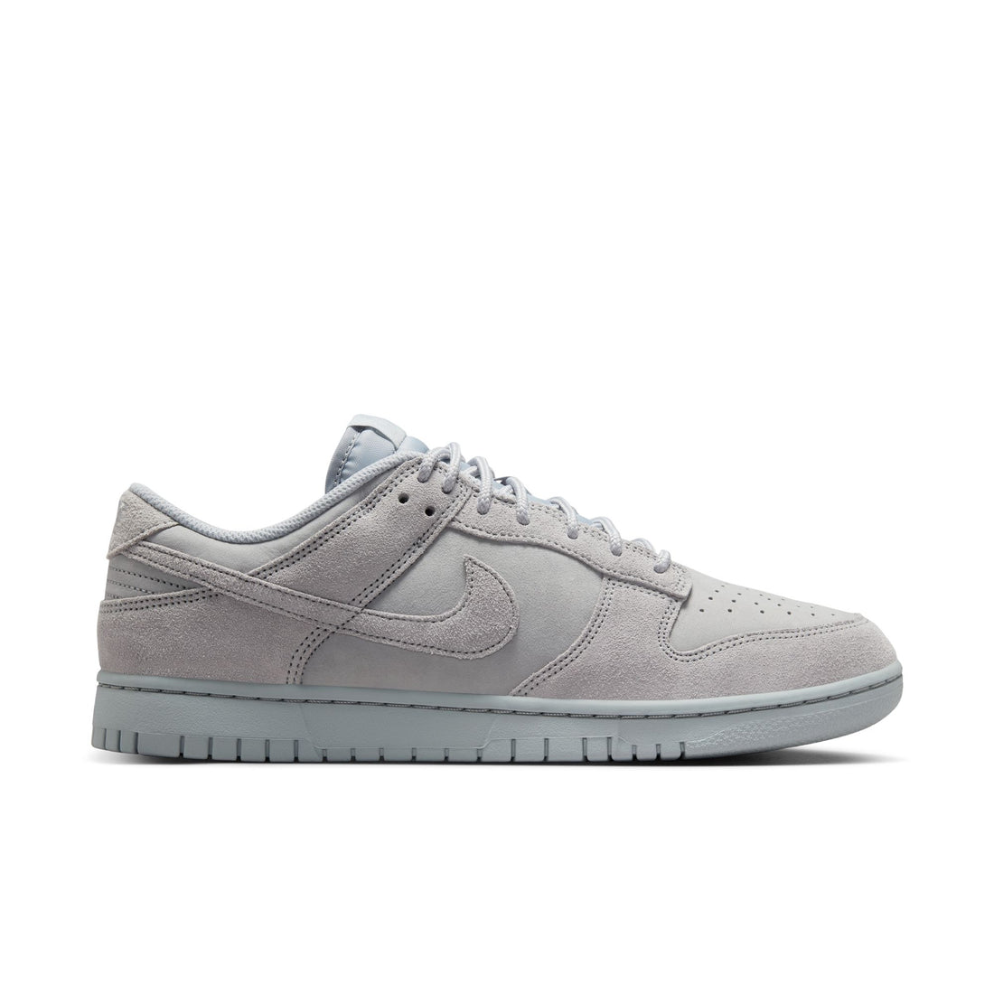 Nike Dunk Low Retro SE (Wolf Grey/Wolf Grey)