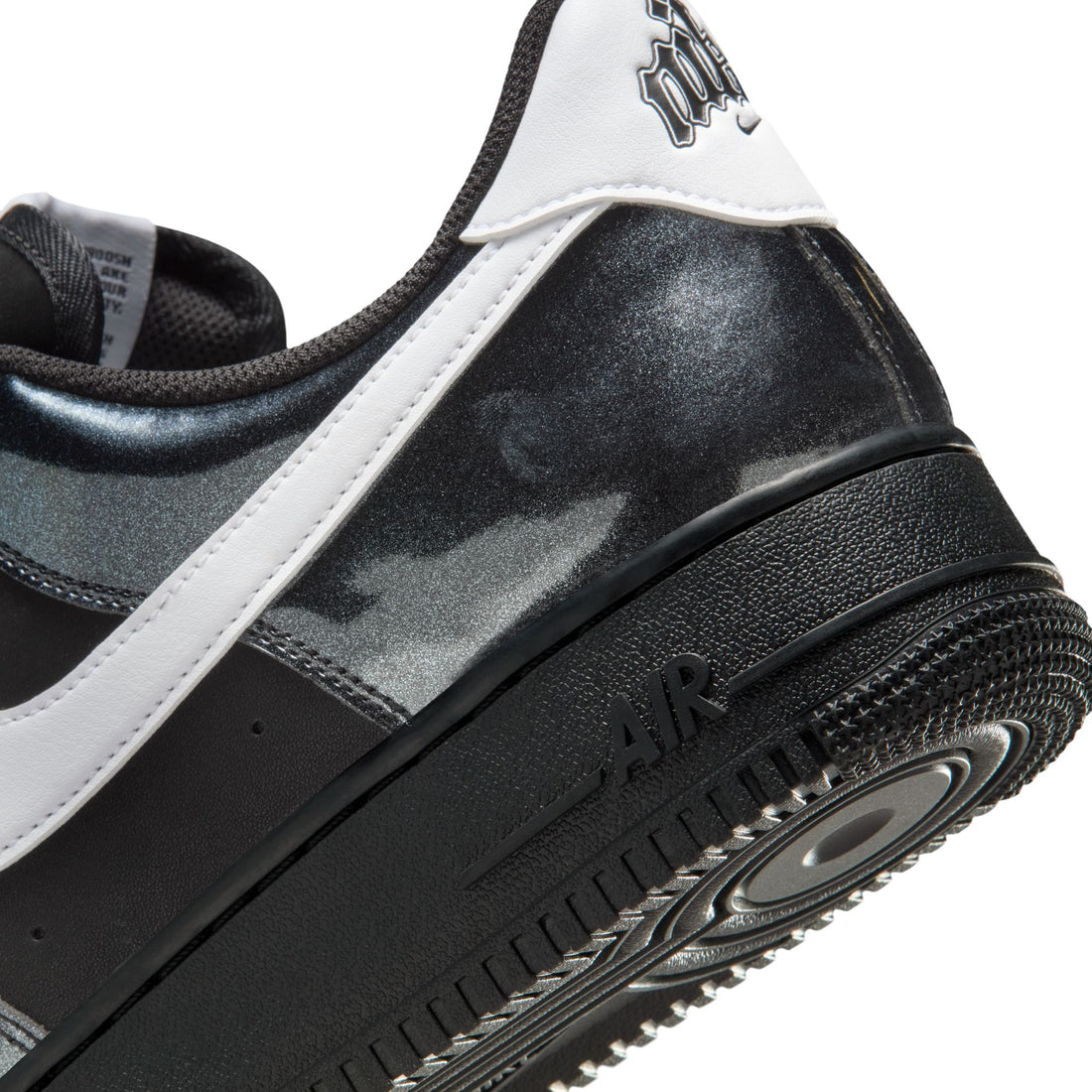 Nike Air Force 1 '07 LV8 (Black/White)