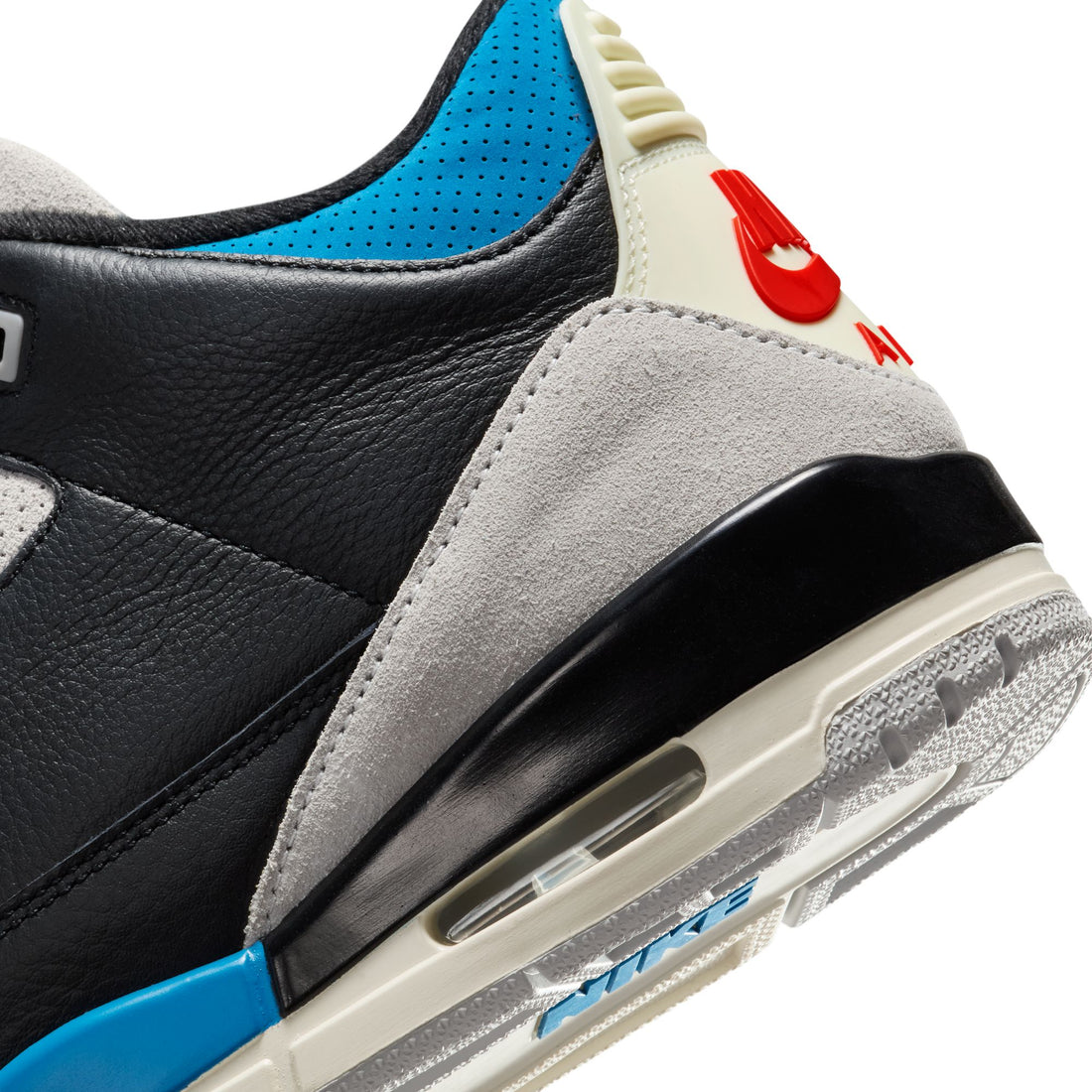 Air Jordan 3 Retro OG (Black/Chile Red/Neutral Grey)
