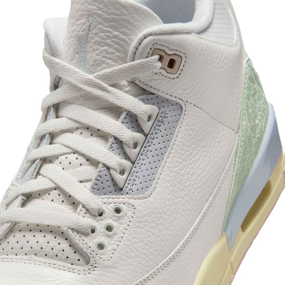 Air Jordan 3 Retro OG (Sail/Jade Aura/Aura)