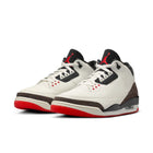 Air Jordan 3 Retro OG (Sail/Black/University Red)