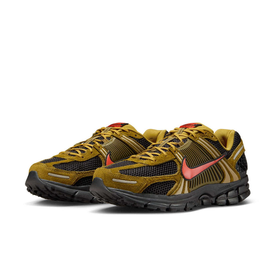 Nike Zoom Vomero 5 PRM (Olive Flax/Piante Red/Black)