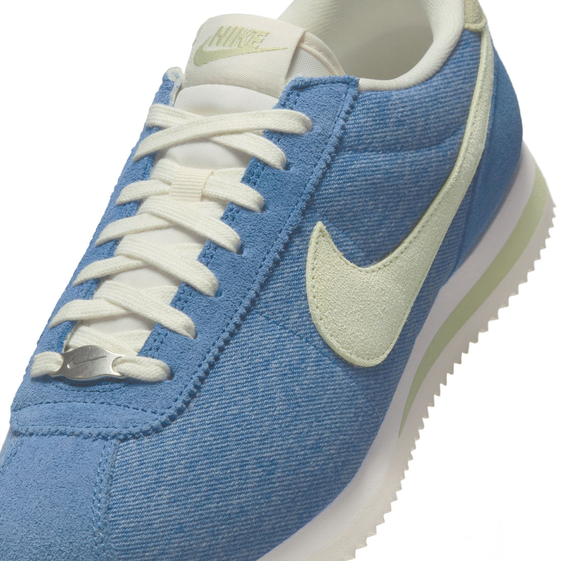 WMNS Nike Cortez SE (Smokey Blue/Olive Aura)