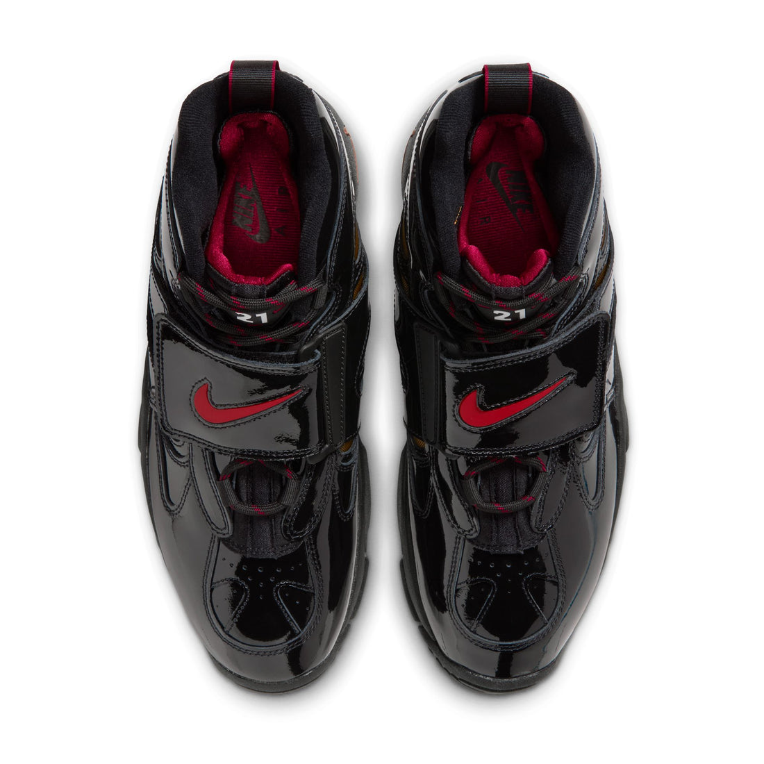 Nike Air Diamond Turf II (Black/Team Red/Metallic Gold)