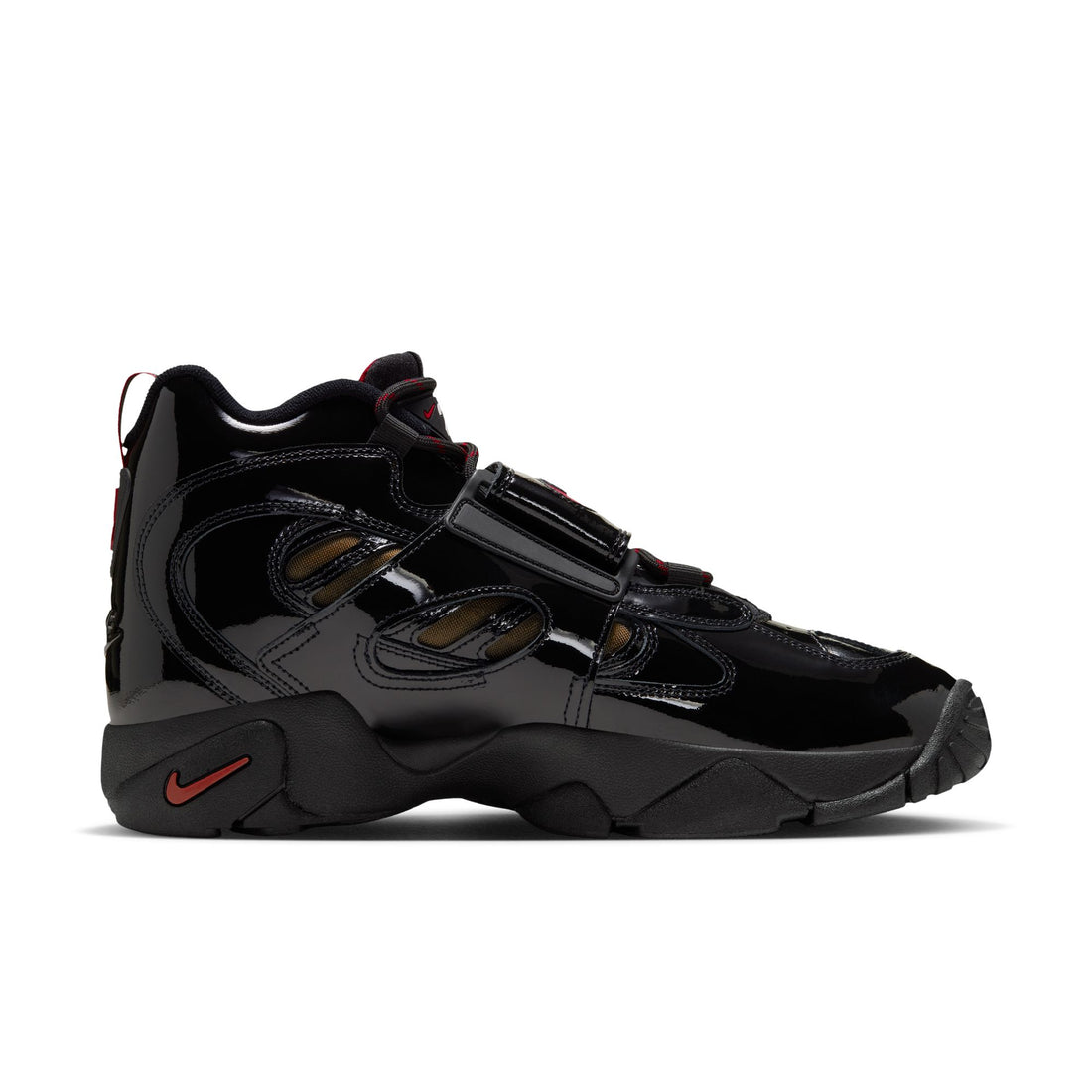 Nike Air Diamond Turf II (Black/Team Red/Metallic Gold)