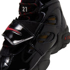 Nike Air Diamond Turf II (Black/Team Red/Metallic Gold)