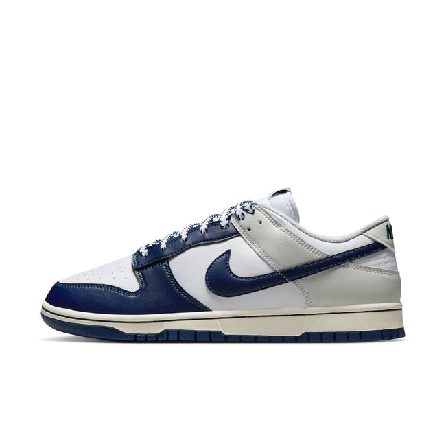 Nike Dunk Low Retro (White/Midnight Navy)