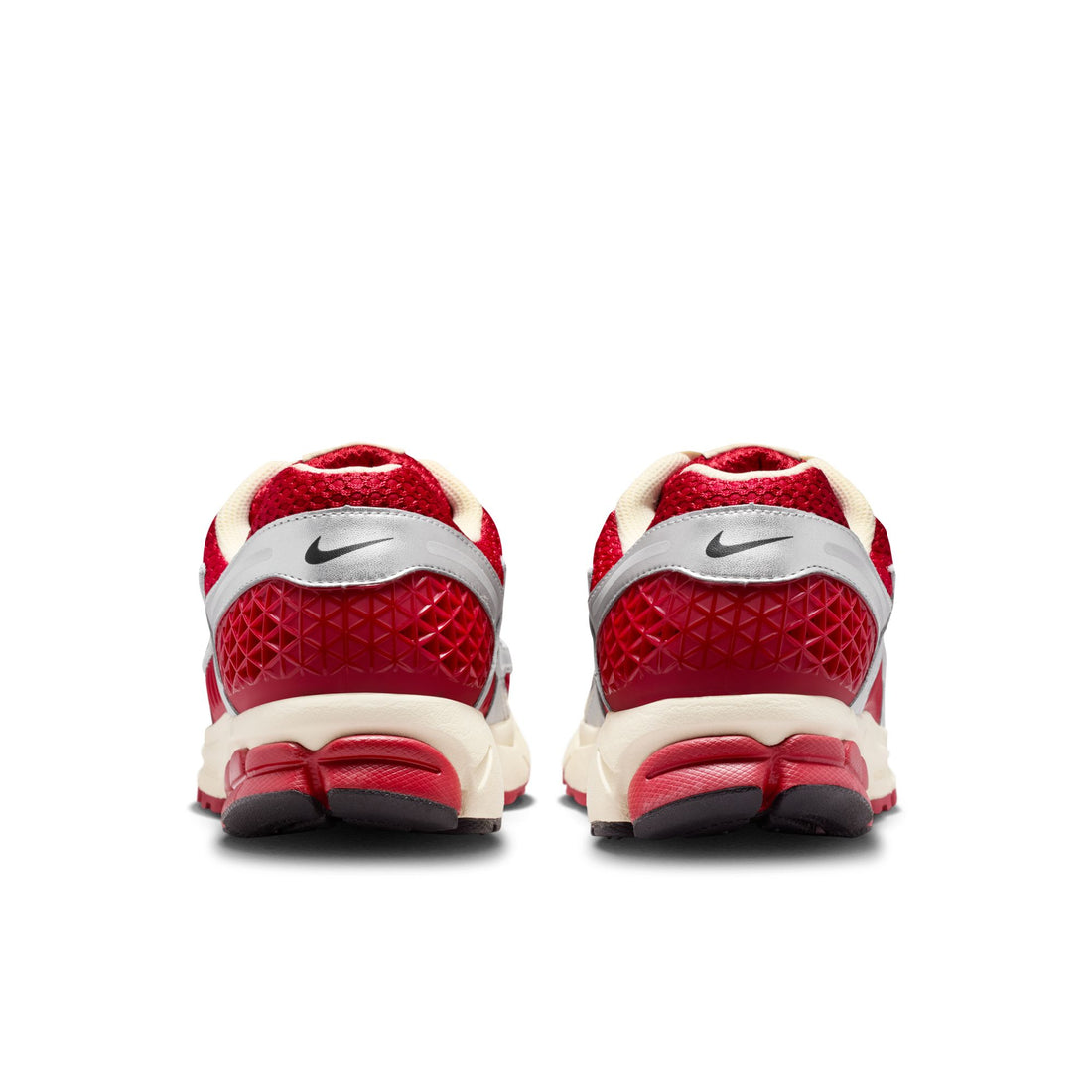 Nike Zoom Vomero 5 (Gym Red/Chrome/Metallic Silver)
