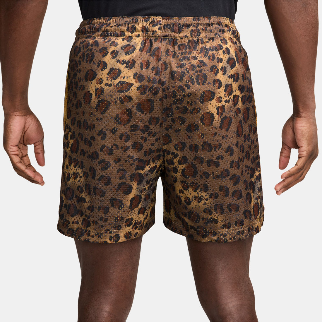 Nike Standard Issue 5" Basketball Shorts