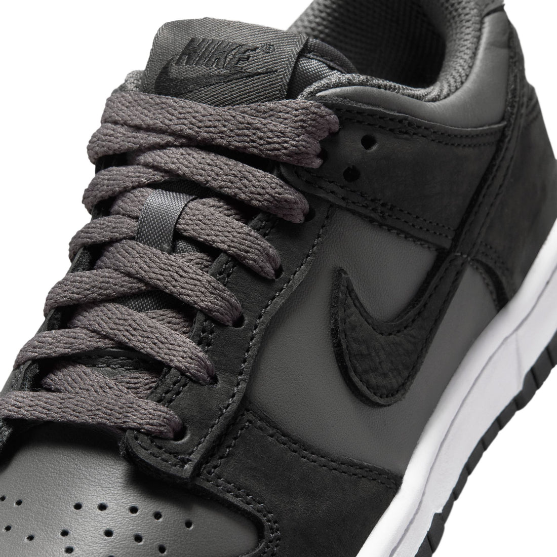Nike Dunk Low SE GS (Medium Ash/Black/White)