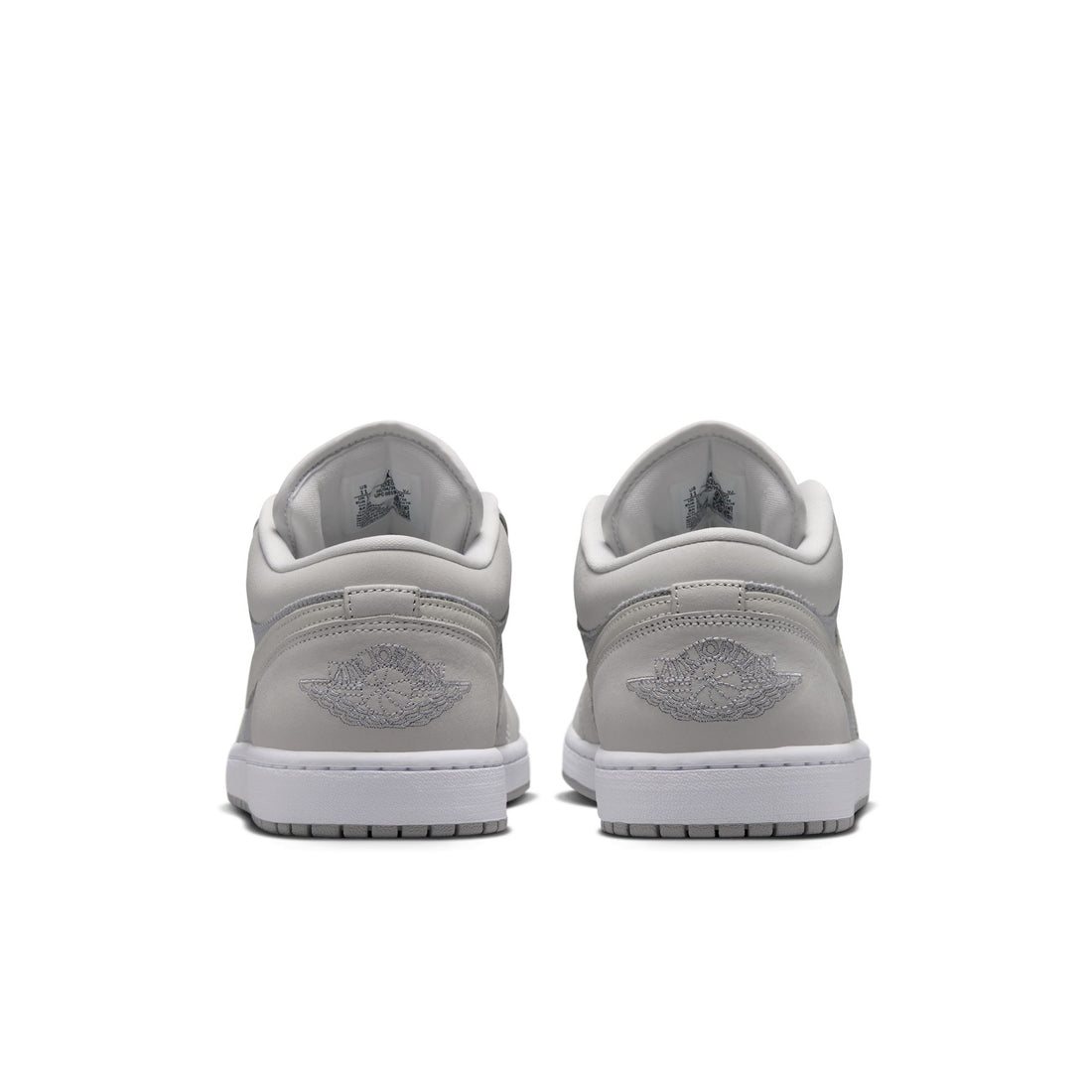 Air Jordan 1 Low SE (Off White/LT Smoke Grey)