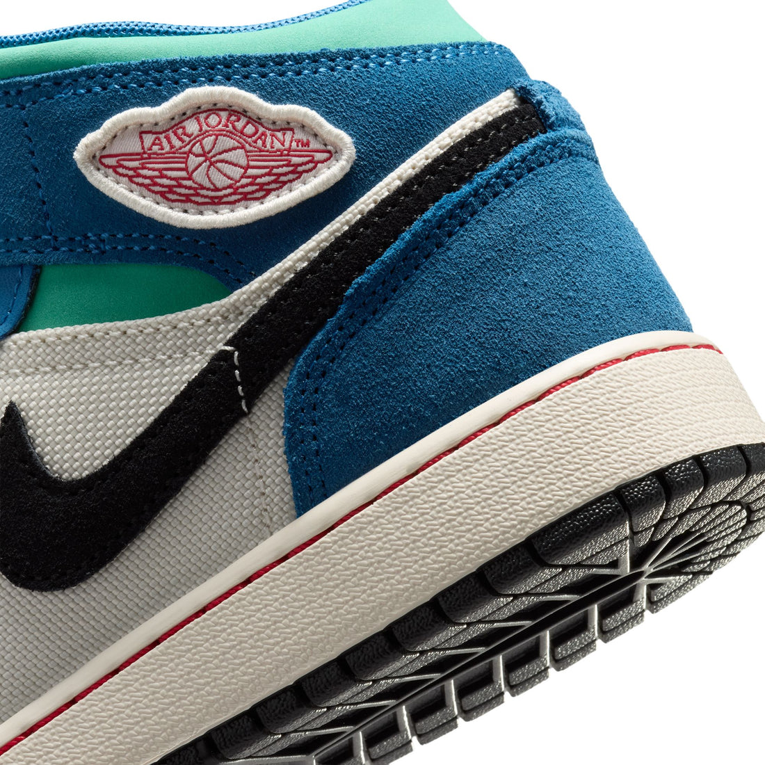 Air Jordan 1 Mid SE GS (Chalk/University Red/True Blue)