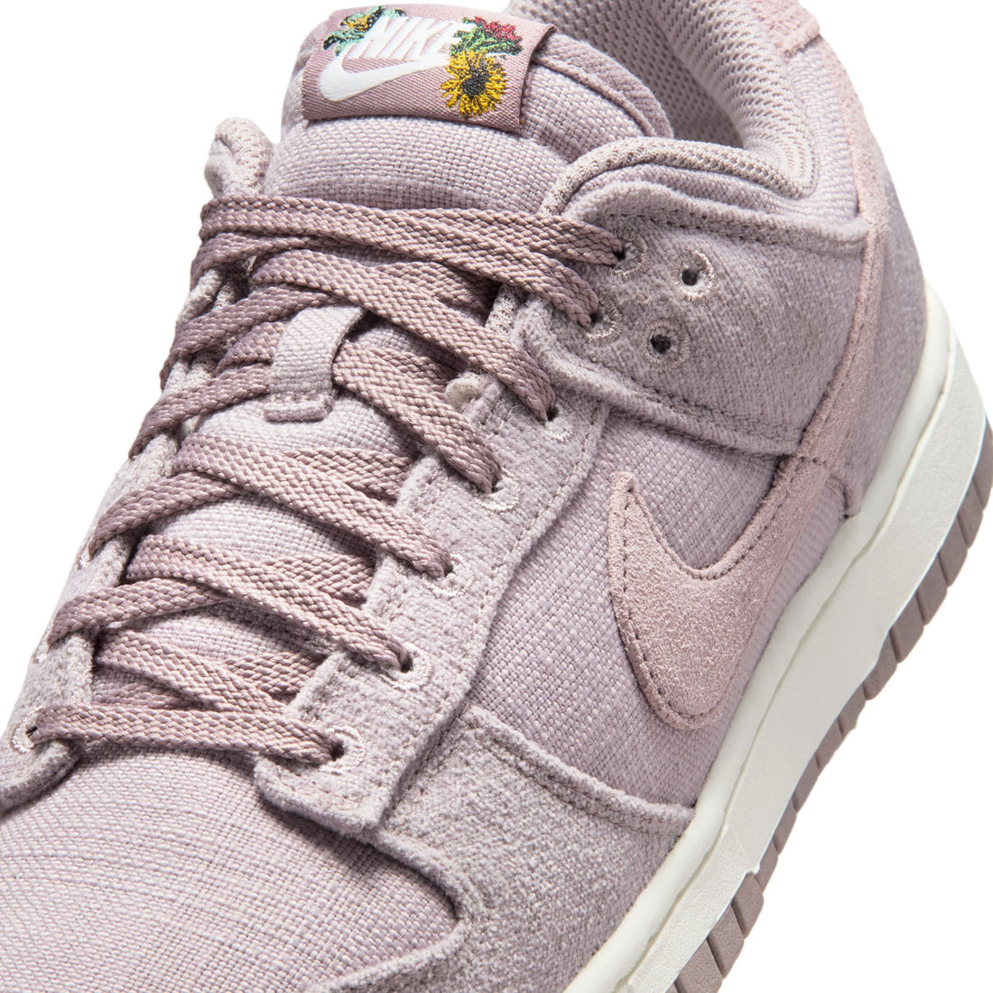 WMNS Nike Dunk Low (LT Violet Ore/Sail)