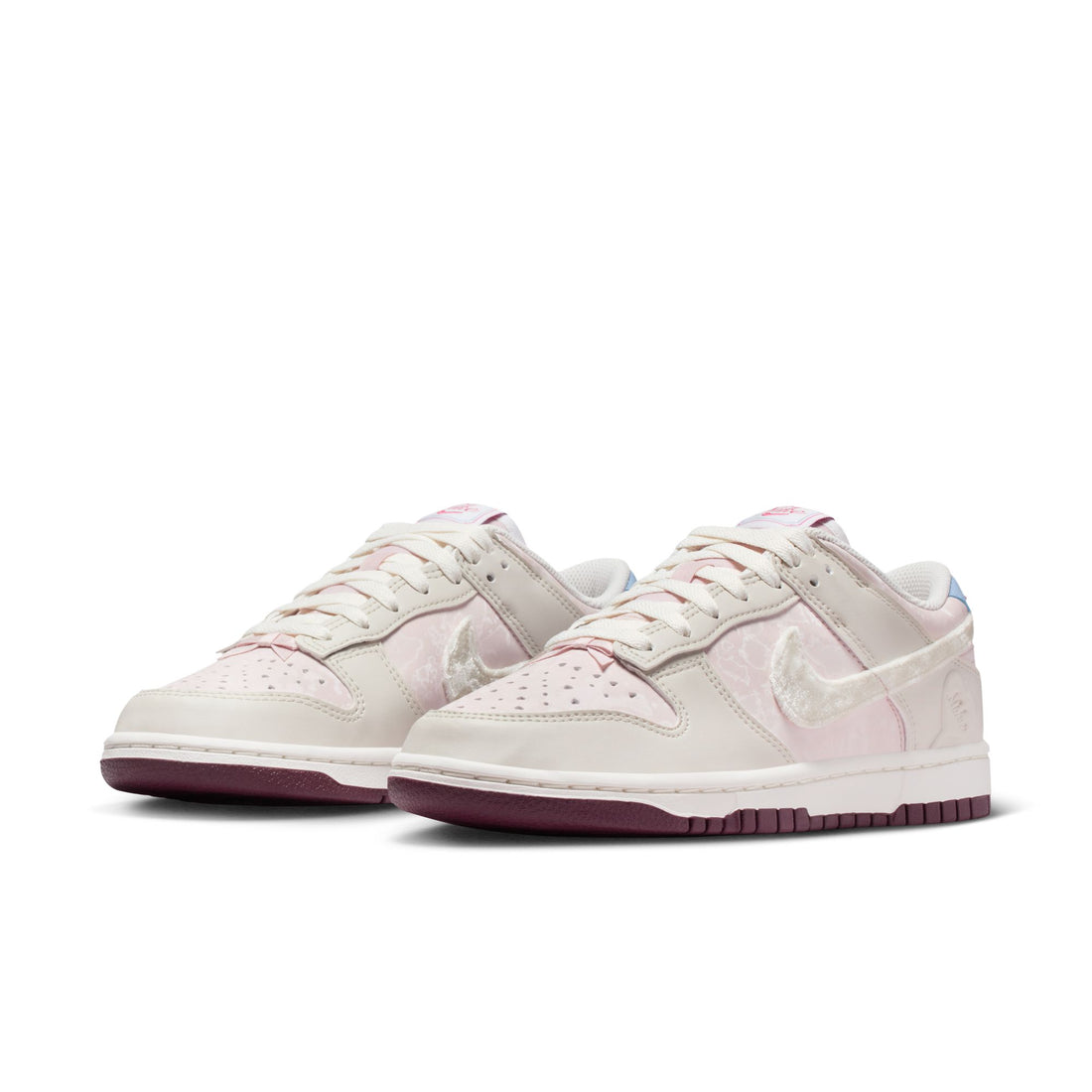 WMNS Nike Dunk Low (Silt Red/Sail/Light Bone)