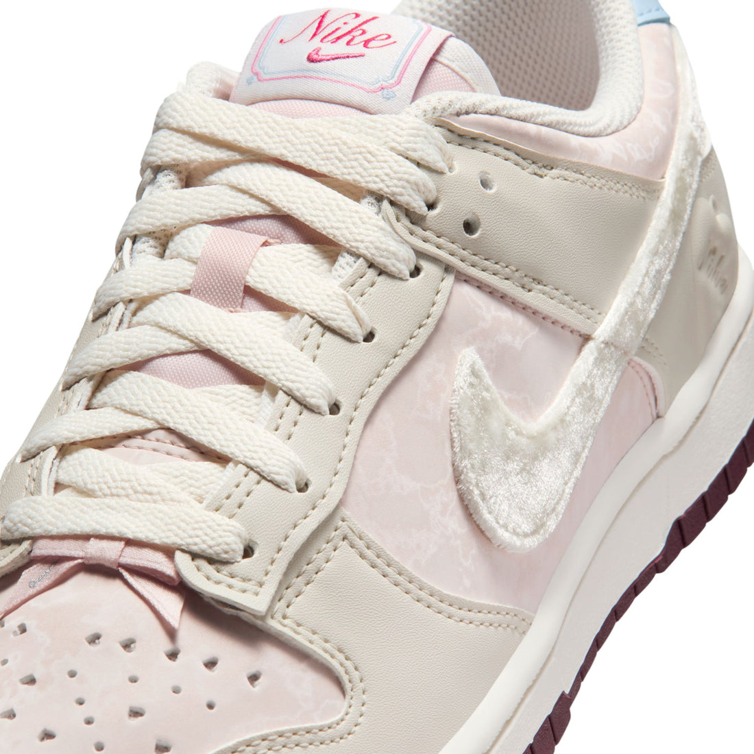 WMNS Nike Dunk Low (Silt Red/Sail/Light Bone)
