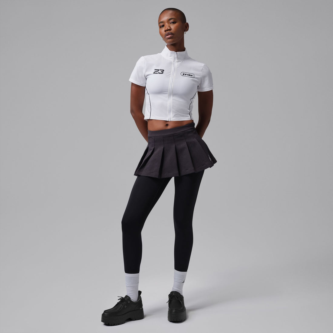 WMNS Air Jordan Brooklyn (Black/Metallic Silver)