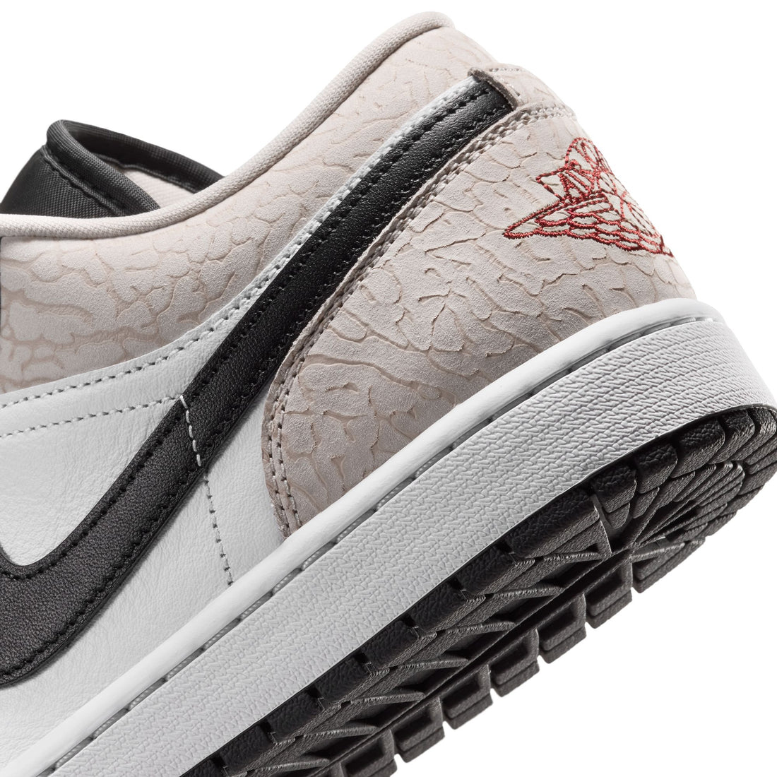 Air Jordan 1 Low SE (Black/Team Red/White)