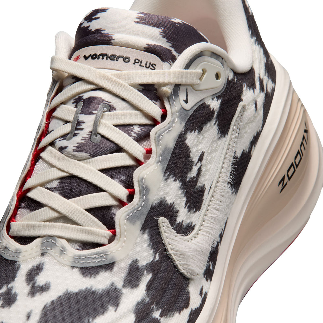 WMNS Nike Vomero Plus PR (Sail/Sail/University Red)
