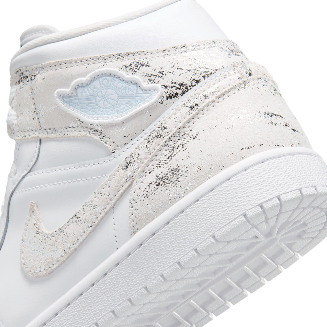 Air Jordan 1 Mid SE (White/Field Silver/White/White)
