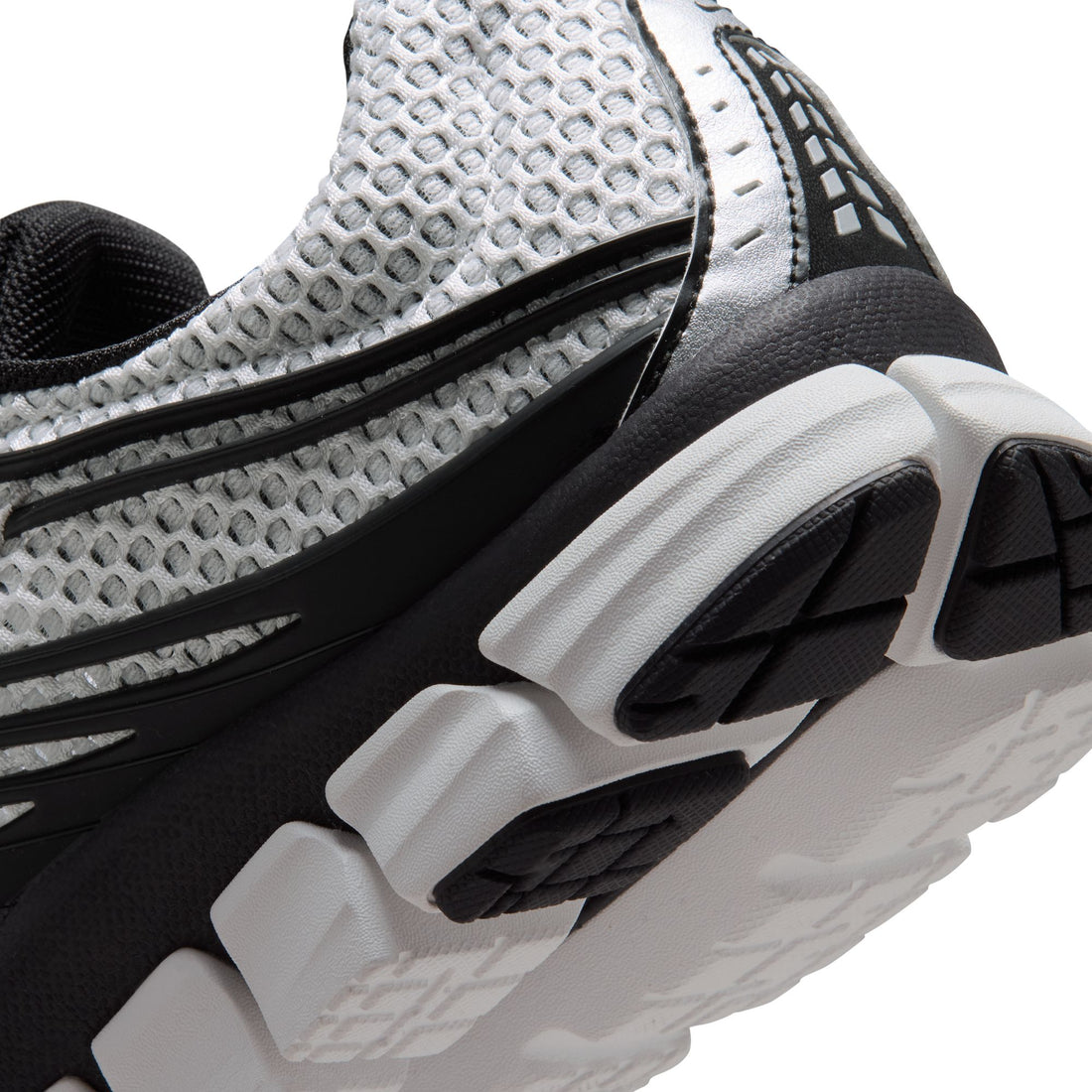 Nike Air Skylon 11 (Summit White/Metallic Silver)