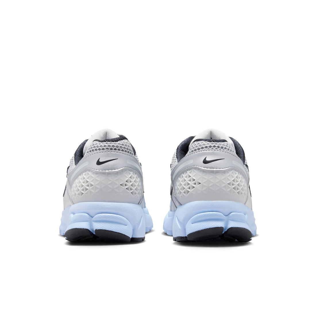 WMNS Nike Zoom Vomero 5 (Photon Dust/Metallic Silver)
