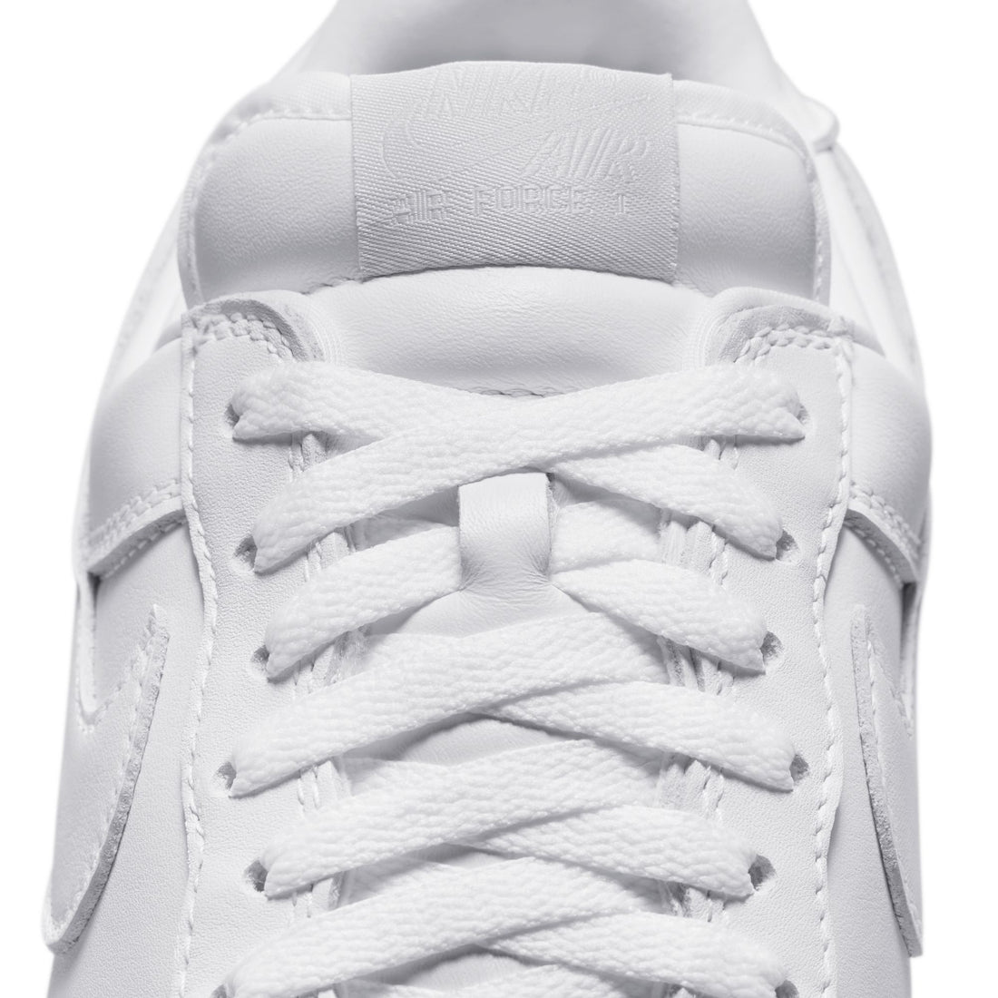 Nike Air Force 1 '01 (White/White/White)
