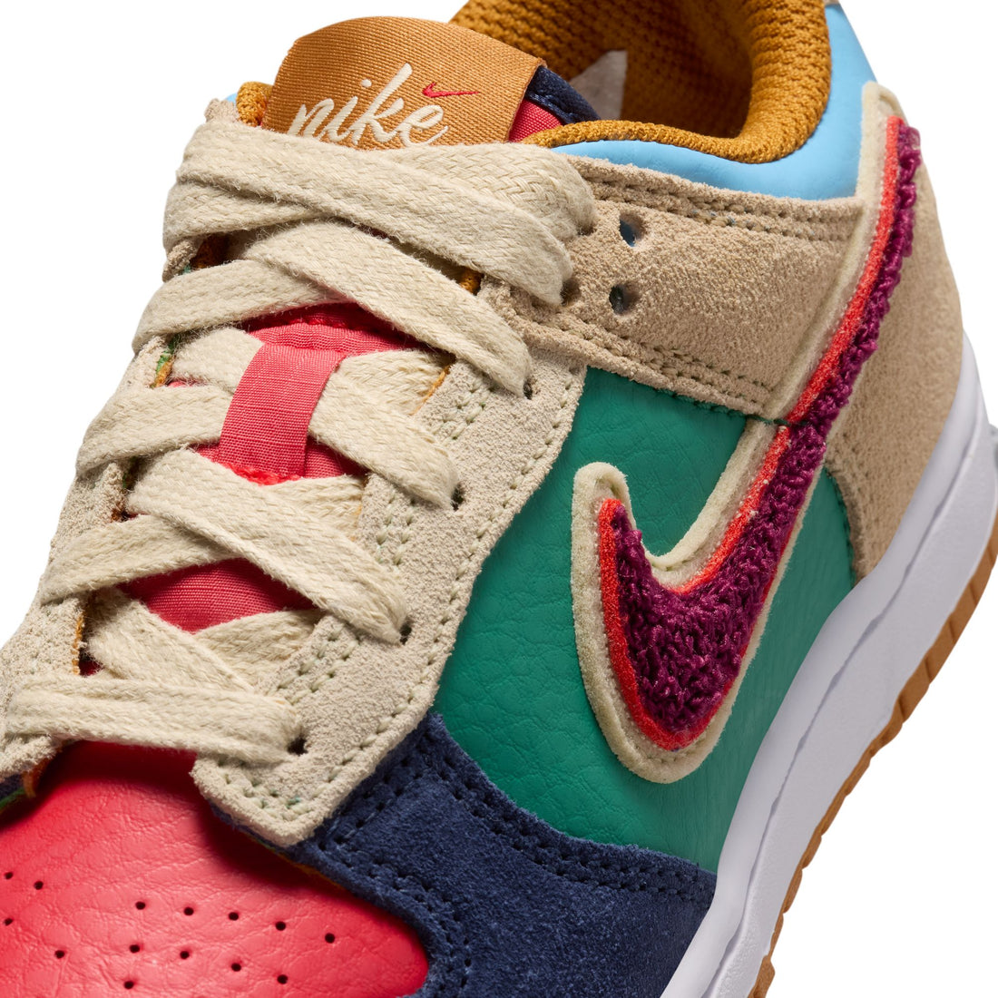 Nike Dunk Low BP (Midnight Navy/Speed Red/Green Noise)