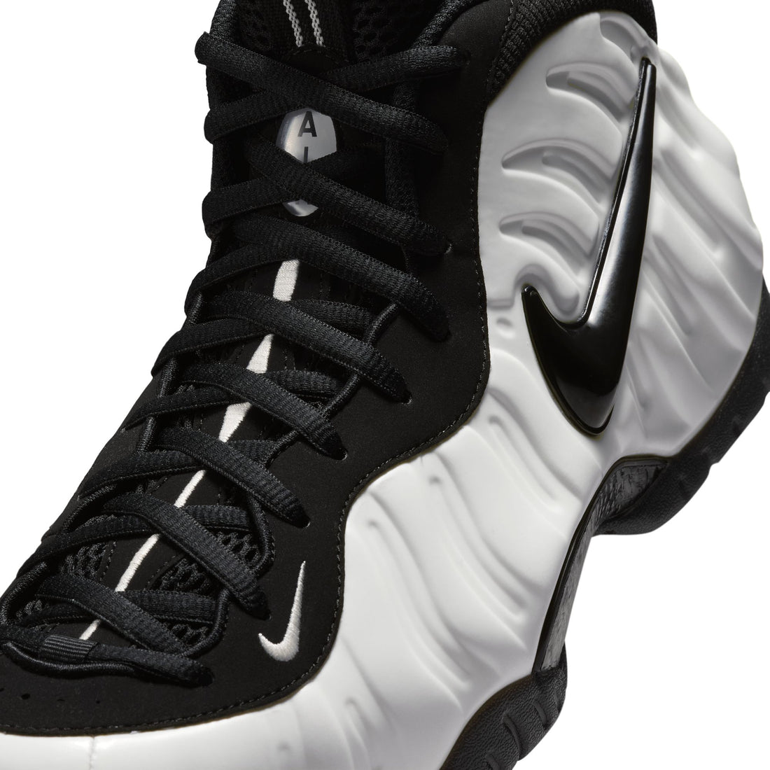 Nike Air Foamposite Pro (Summit White/Black)