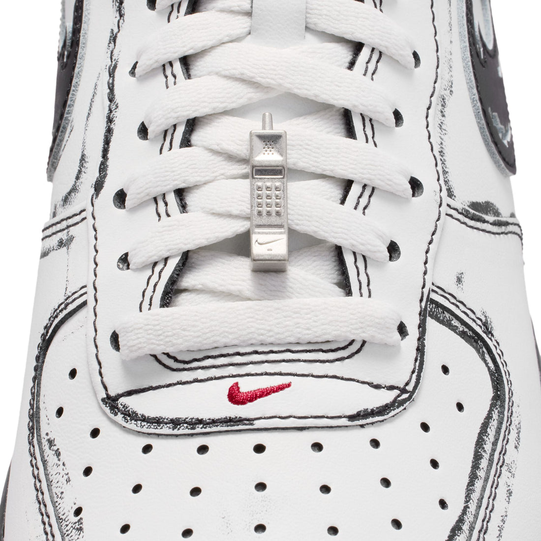 Nike Air Force 1 (Summit White/Metallic Silver)