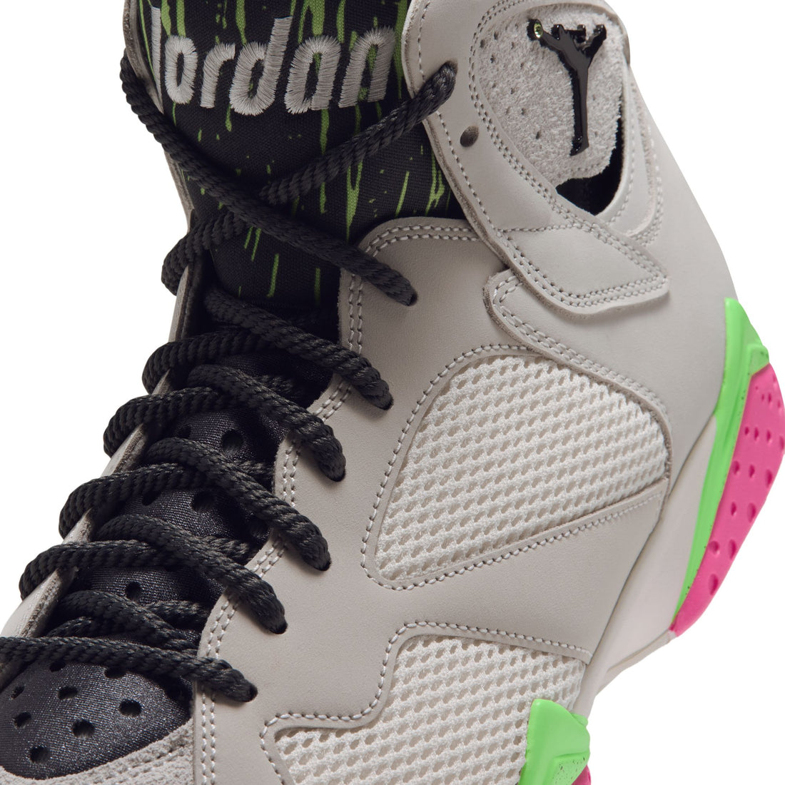 Air Jordan 7 Retro (Phantom/Anthracite/Limie Blast)