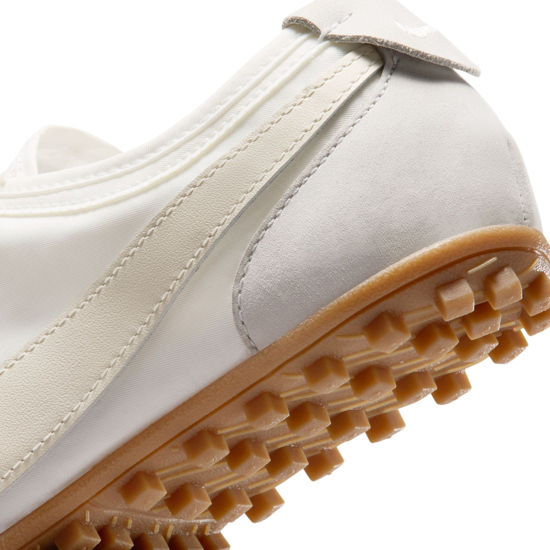 WMNS Nike Moon Shoe OG (Summit White/Soft Pearl)