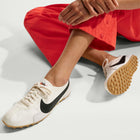 WMNS Nike Moon Shoe OG (Sail/Black/Sail)