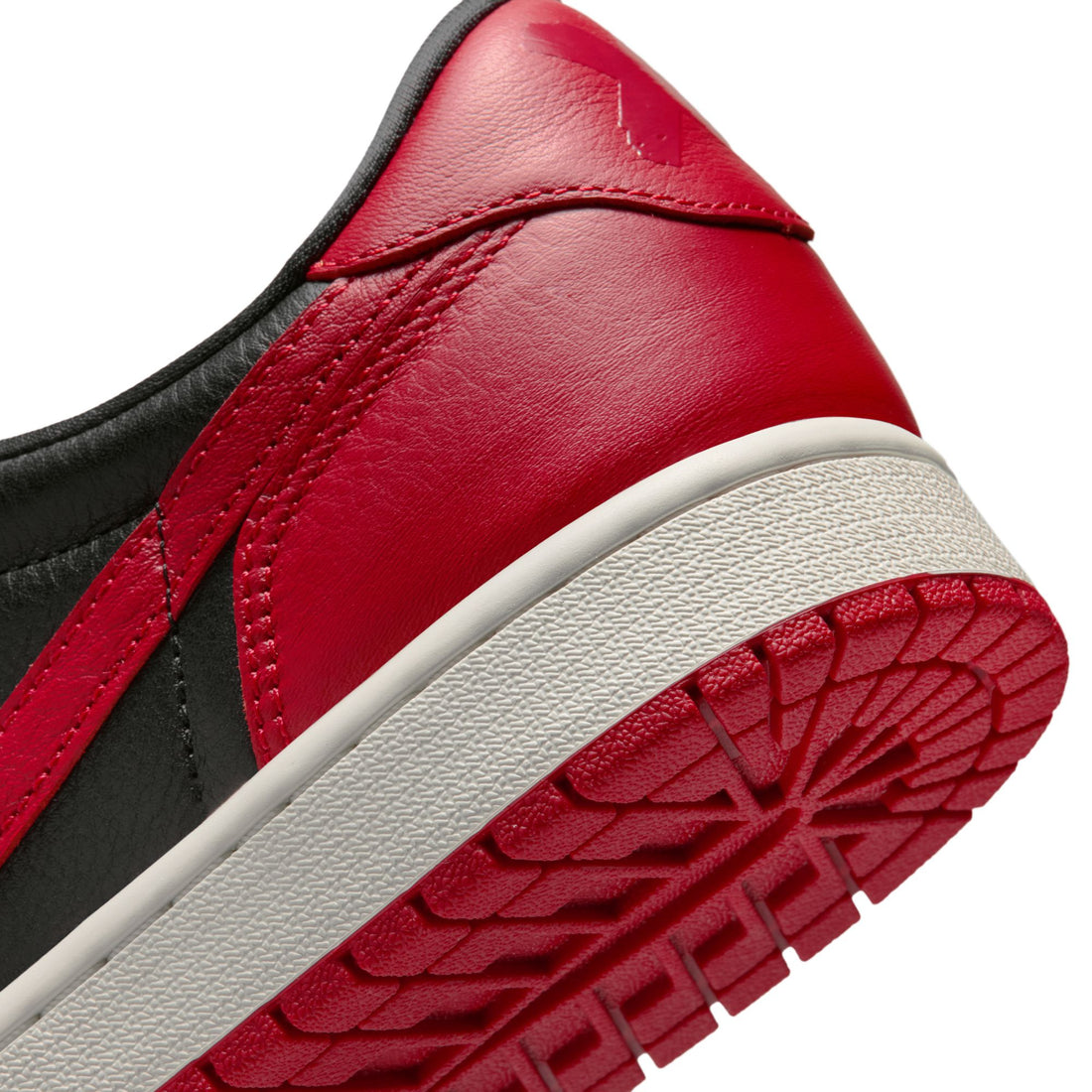 Air Jordan 1 Retro Low OG (BLACK/BLACK-VARSITY RED-SUMMIT WHITE)