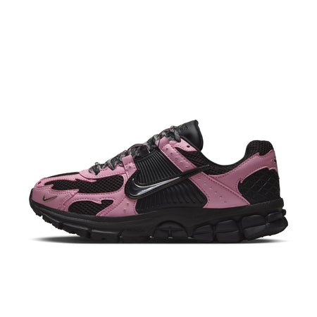 WMNS Nike Zoom Vomero 5 (Black/Metallic Silver)