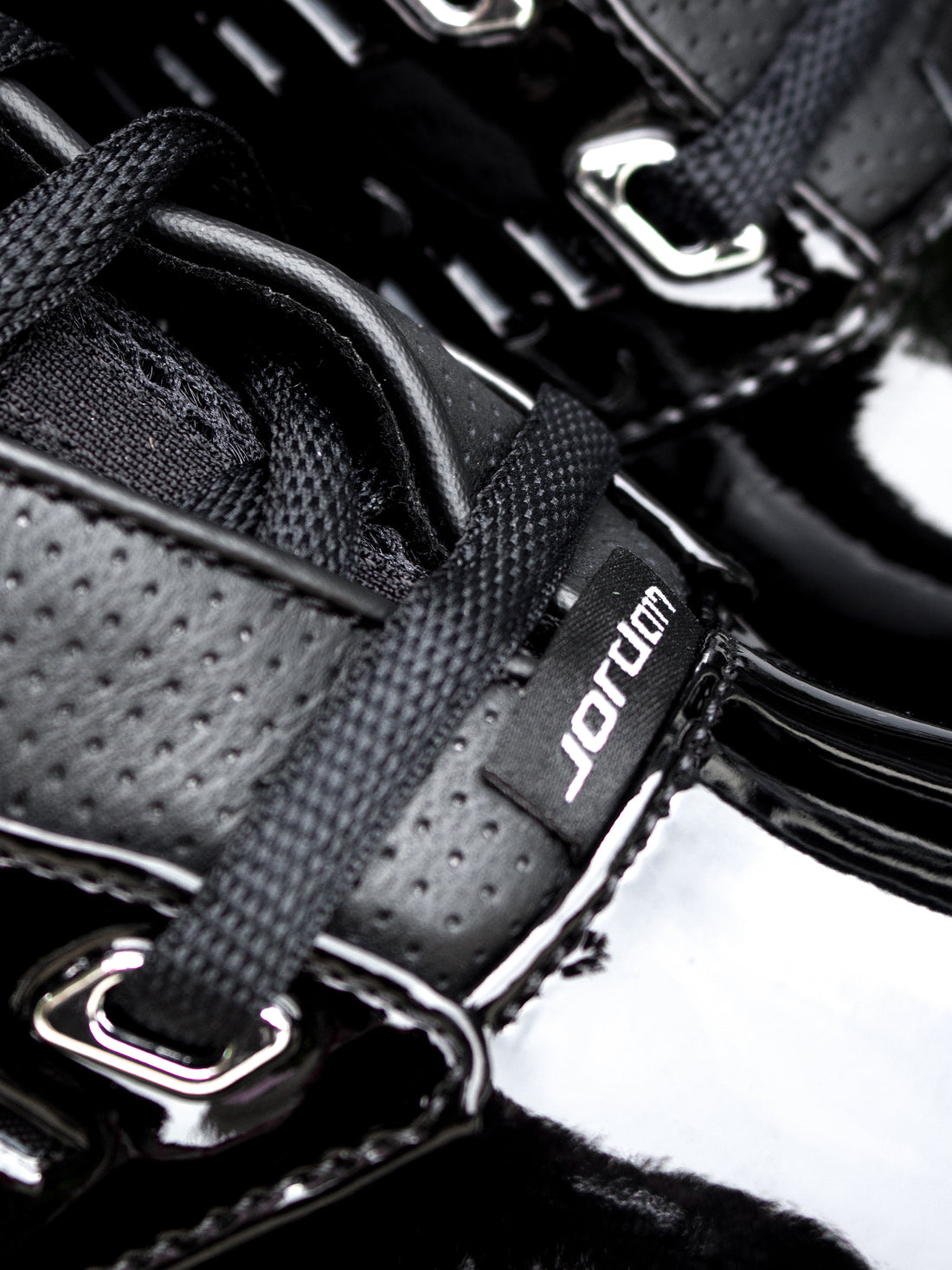 Air Jordan 17 Retro SP (Black/Black)