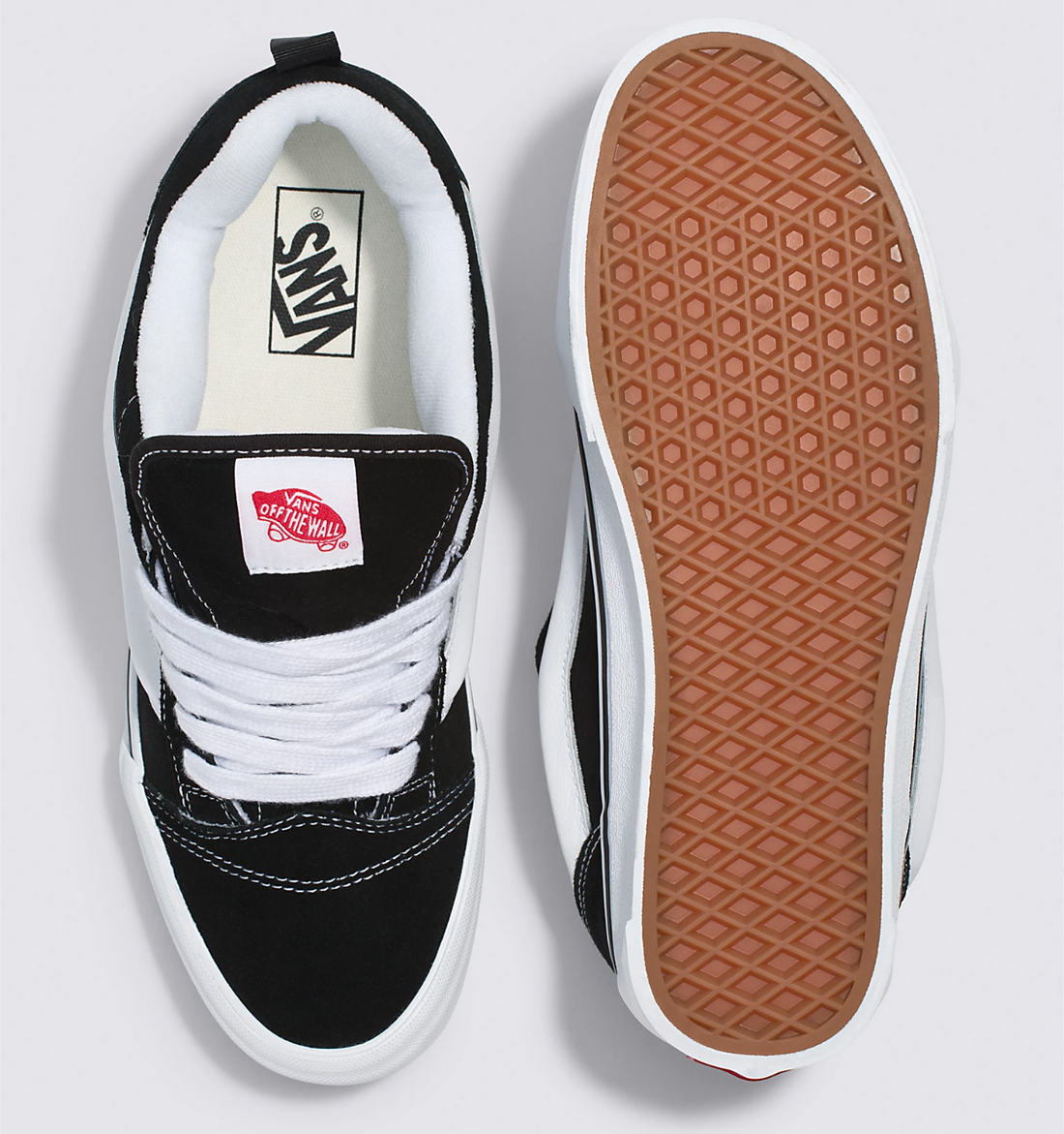 Vans Knu Skool (Black/True White)