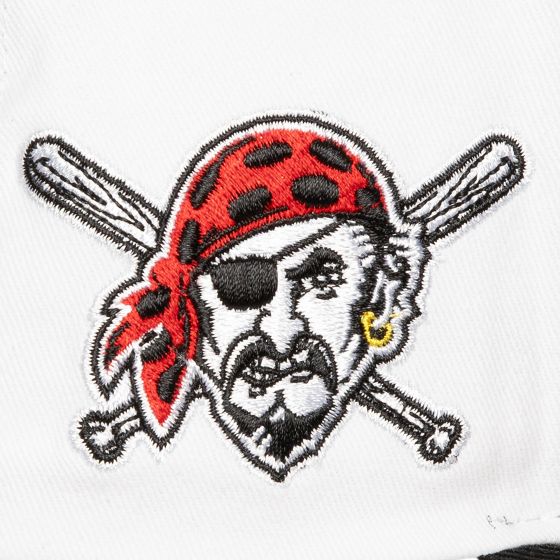 Mitchell & Ness MLB Tail Sweep Pro Snapback Pirates (White)