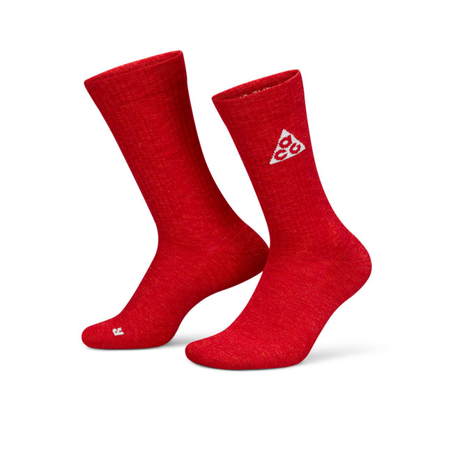 Nike ACG Kelley Ridge 2.0 Socks (Sport Red/Summit White)